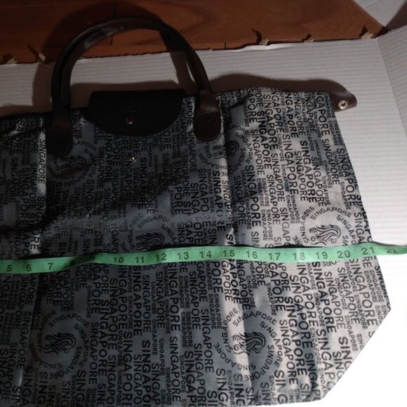 Singapore folding tote gray, black and brown. - Picture 6 of 7